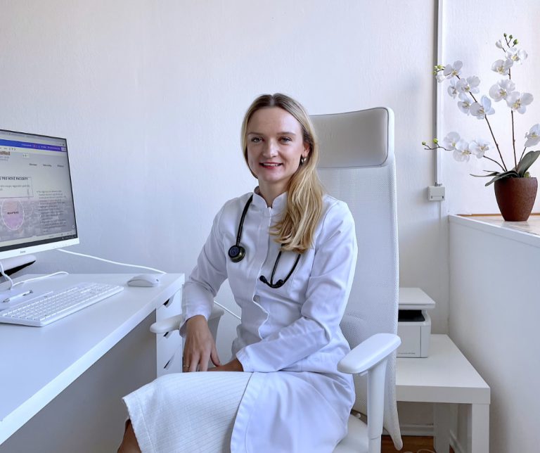 Praktická lékařka v ordinaci Asclepius Medical